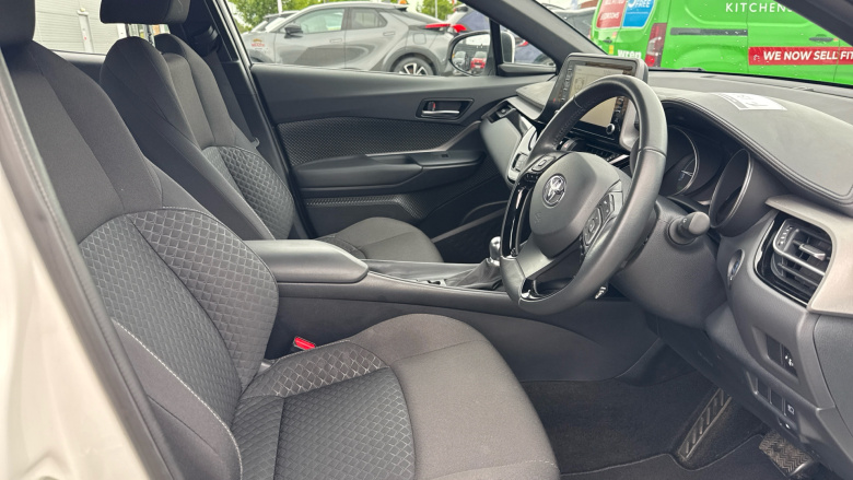 Toyota C-HR 1.8 Hybrid Icon 5dr CVT Hybrid Hatchback
